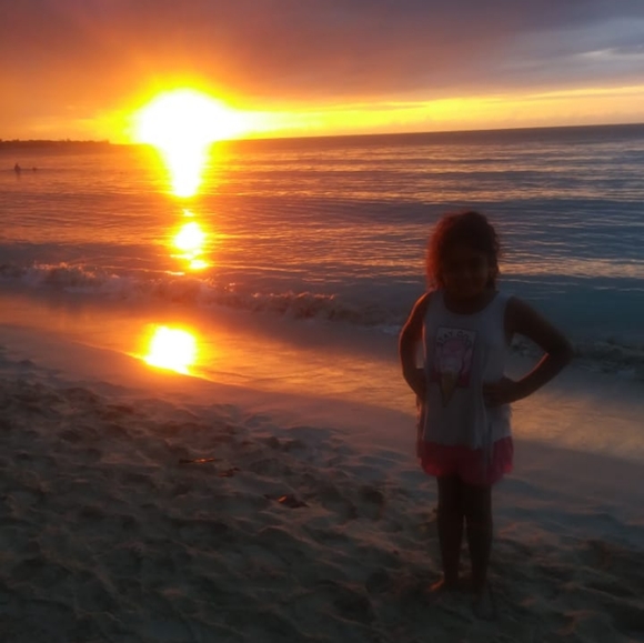 Meet your Posher, KK - Picture 1 of 1